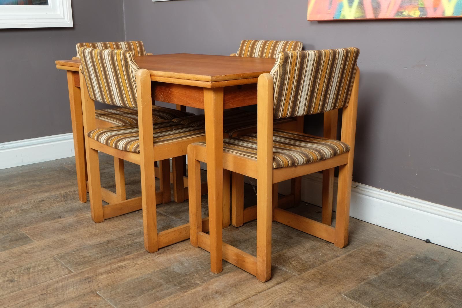 Vintage Retro Extending Teak Dining Table and 5 Chairs