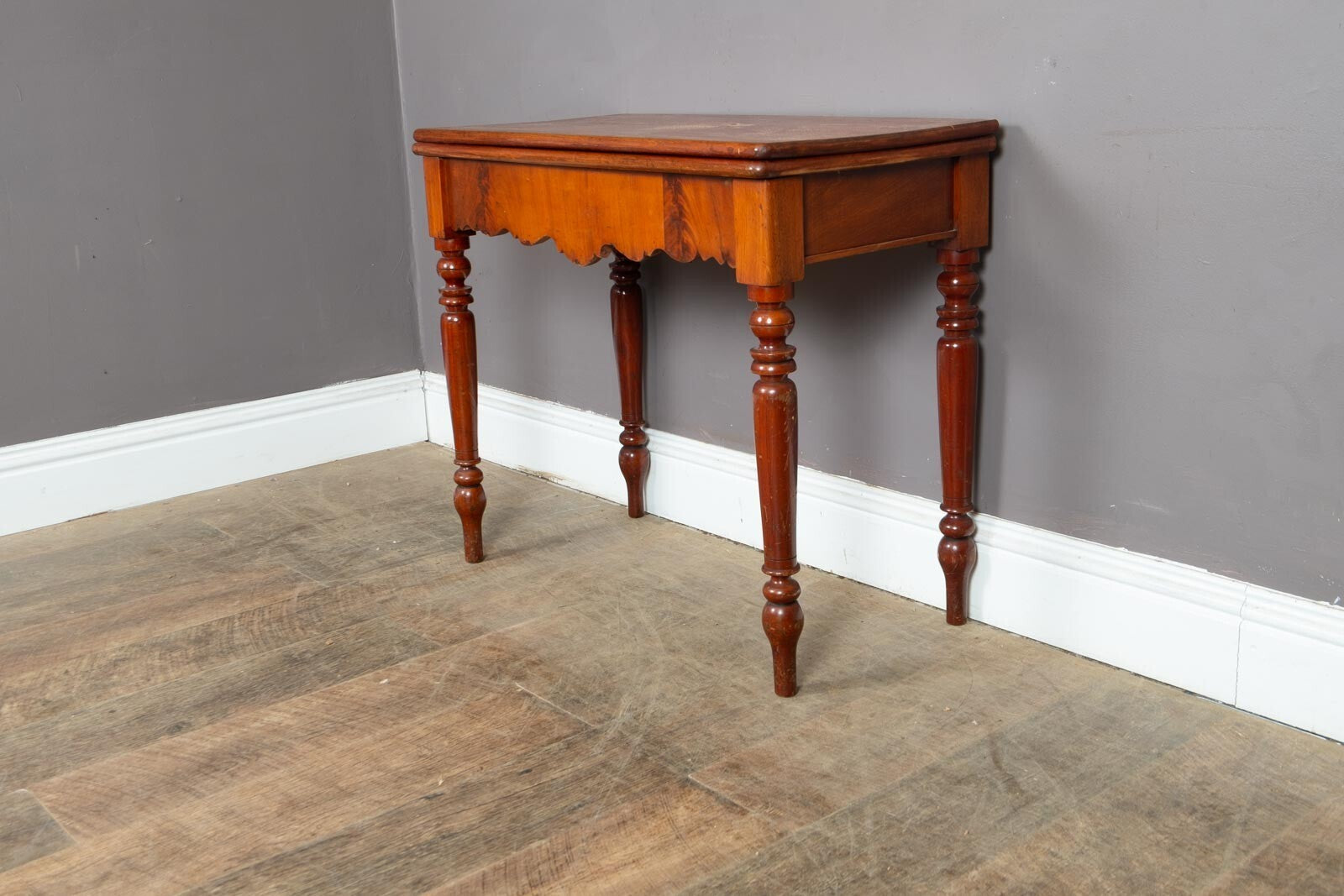 Vintage Retro Anitique Console Flip Top Table