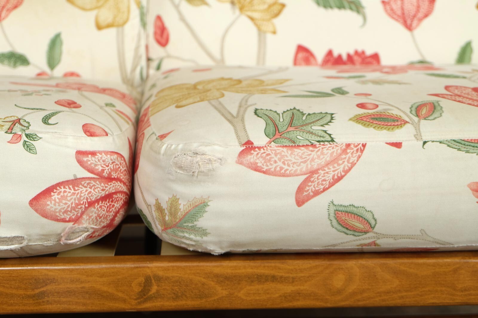 Vintage Retro Ercol Evergreen 2 Seater Sofa in Golden Dawn