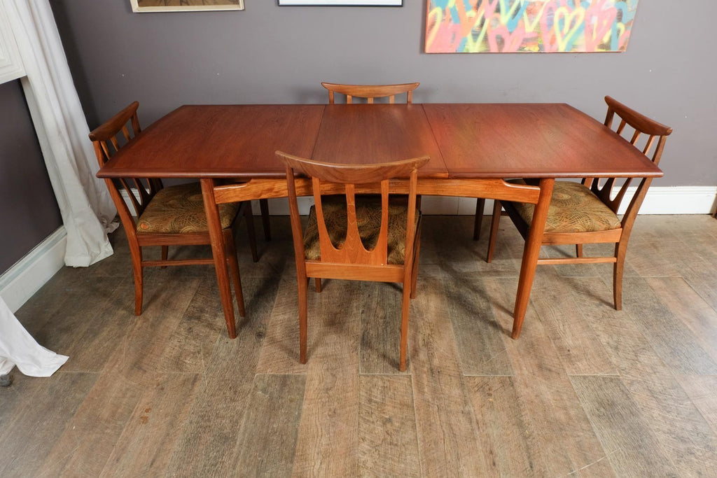 Vintage Retro G Plan Brasilia Extending DIning Table and 4 Chairs