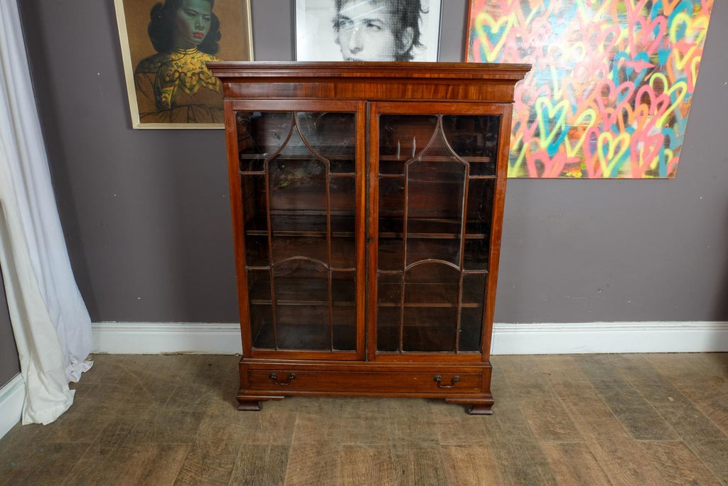 Vintage Retro Antique Mahogany Glazed Display Cabinet