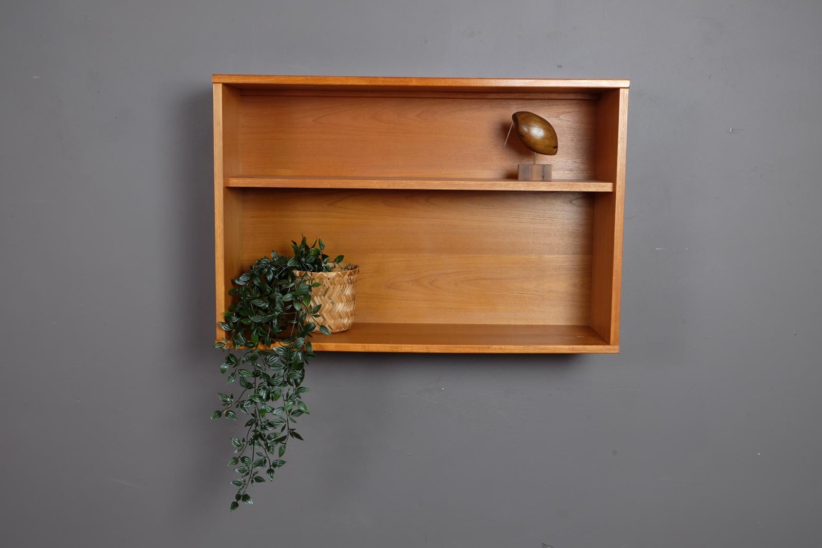 Vintage Retro Beaver and Tapley Teak Floating Shelf Unit