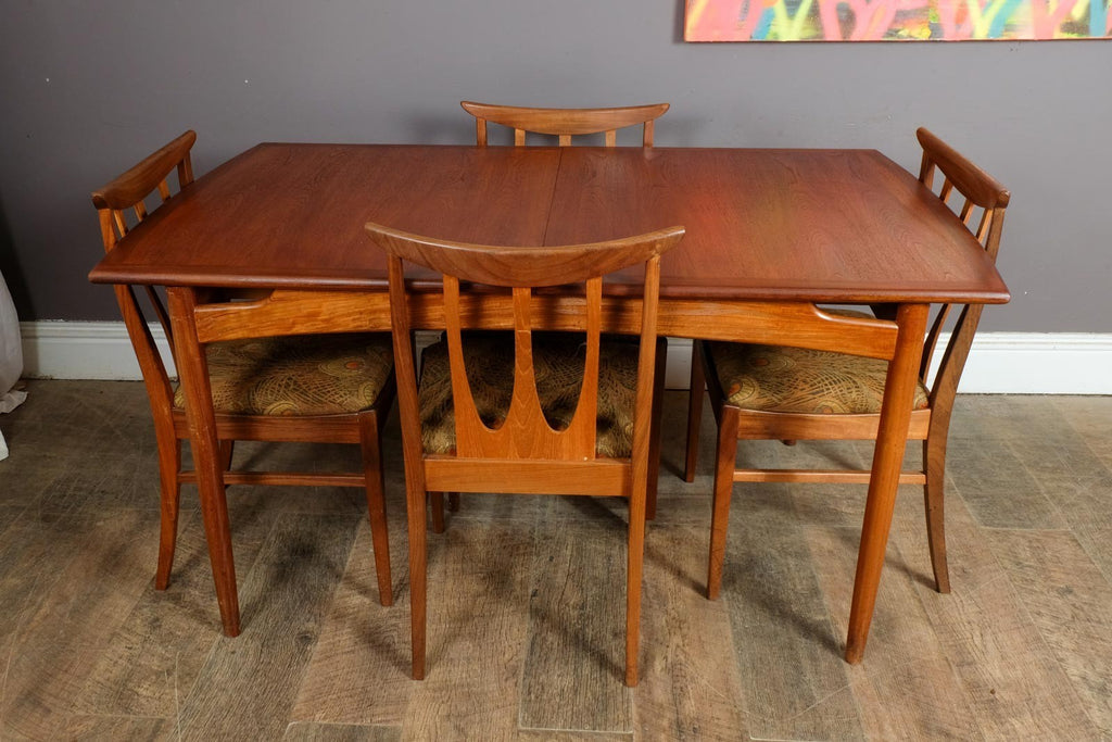 Vintage Retro G Plan Brasilia Extending DIning Table and 4 Chairs