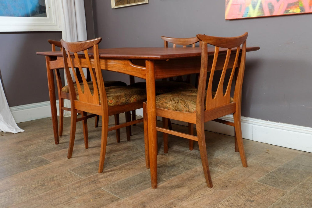 Vintage Retro G Plan Brasilia Extending DIning Table and 4 Chairs