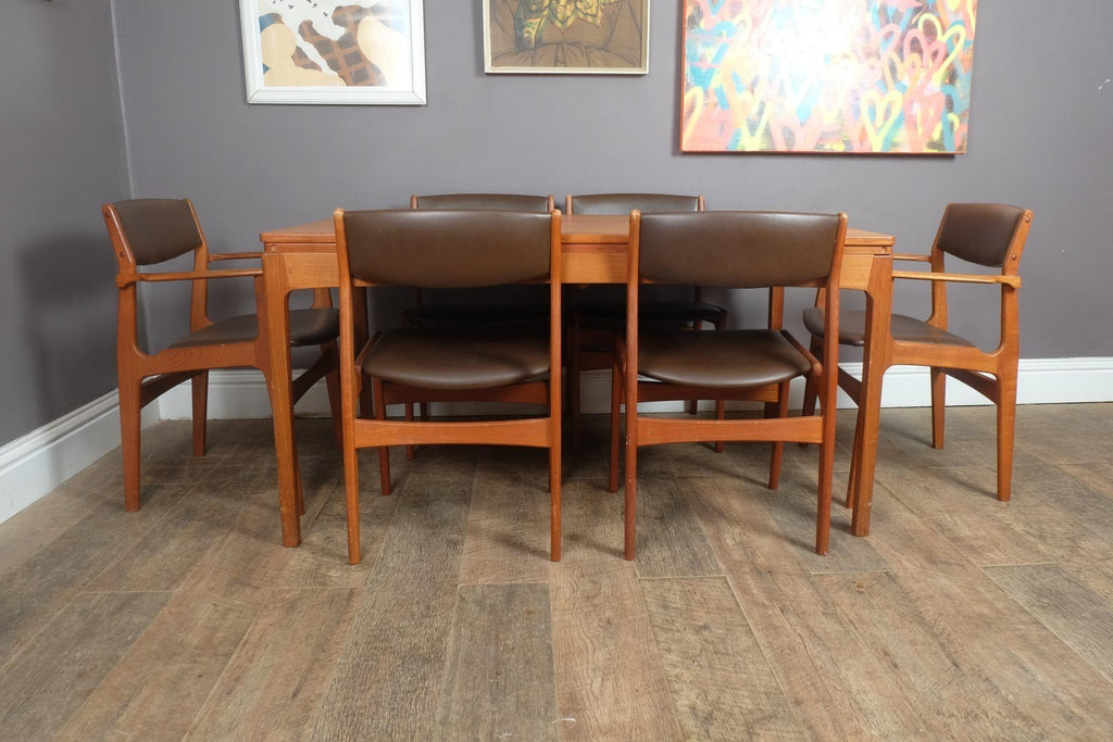 Vintage Retro Large Danish Extending Dining Table and 6 Dyrlund Chairs