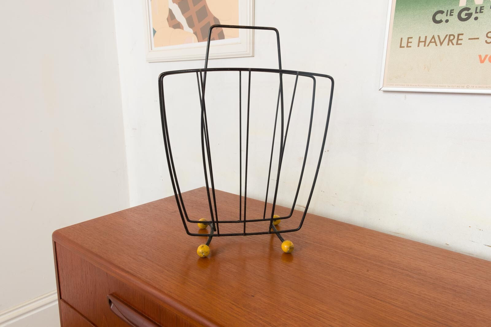 Vintage Retro 1950s-1960s Atomic Sputnik Magazine Rack