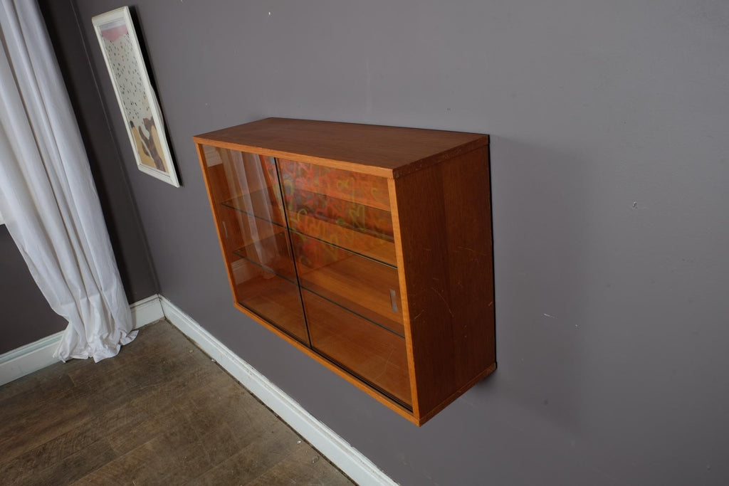 Vintage Retro Beaver and tapley Floating Glazed Shelving Unit