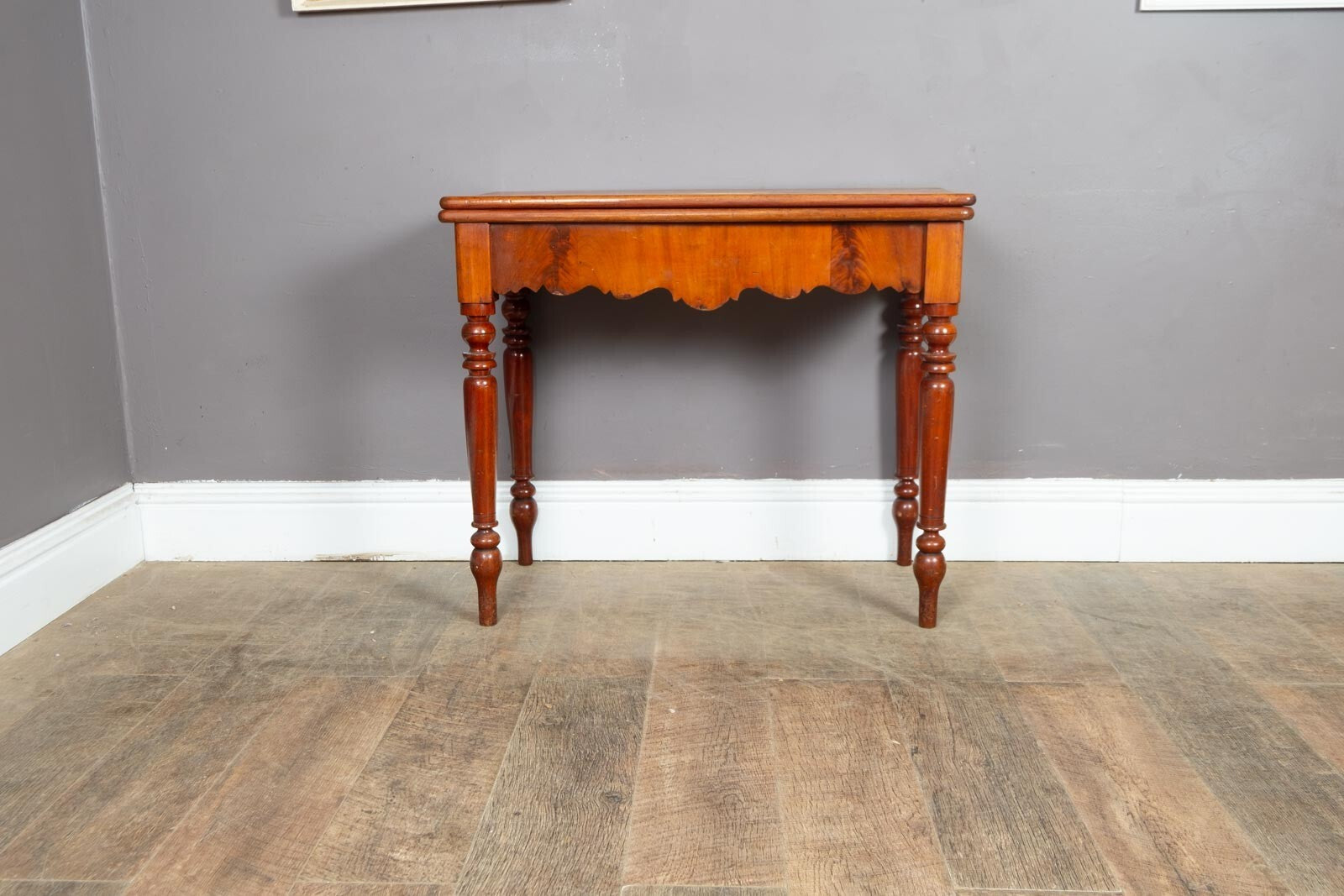 Vintage Retro Anitique Console Flip Top Table