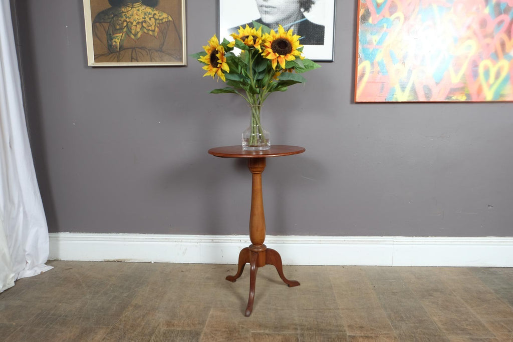 Vintage Retro Antique Mahogany Candlestand Side Table