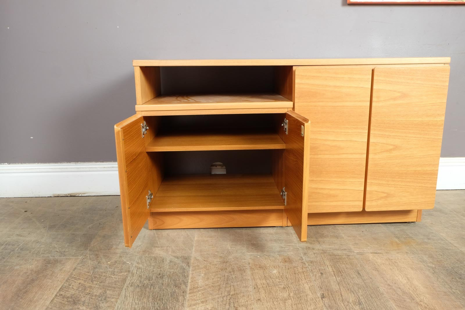 Vintage Retro Beaver and Tapley Double Cabinet