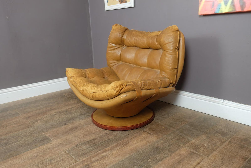 Vintage Retro Mid Century Distressed Leather Swivel Armchair