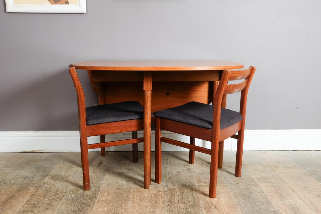 Vintage Retro G Plan Drop Leaf Dining Table and 4 White and Newton Chairs