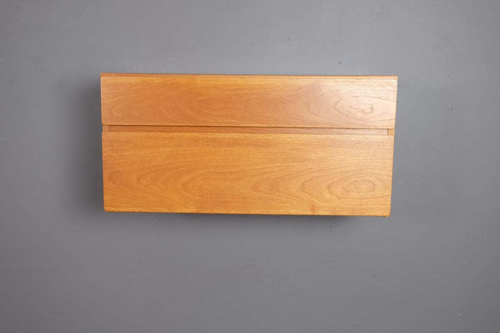Vintage Retro Beaver and Tapley Floating 2 Drawer Unit