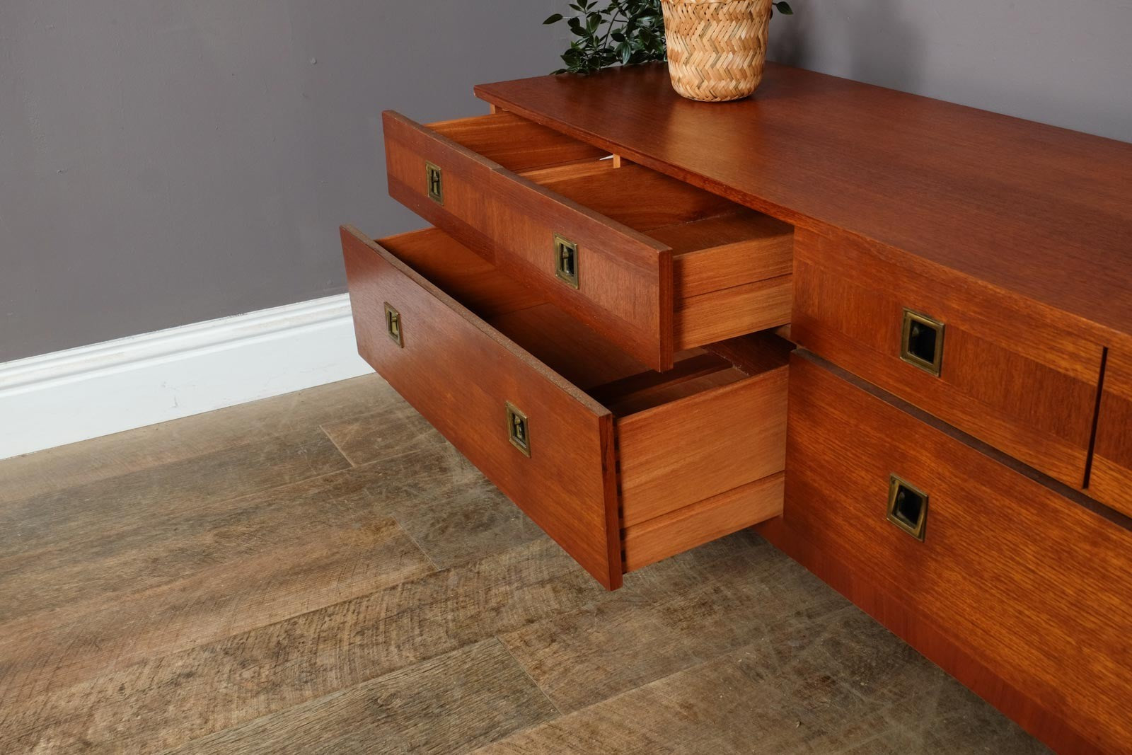 Vintage Retro Teak Chest of Drawers Sideboard