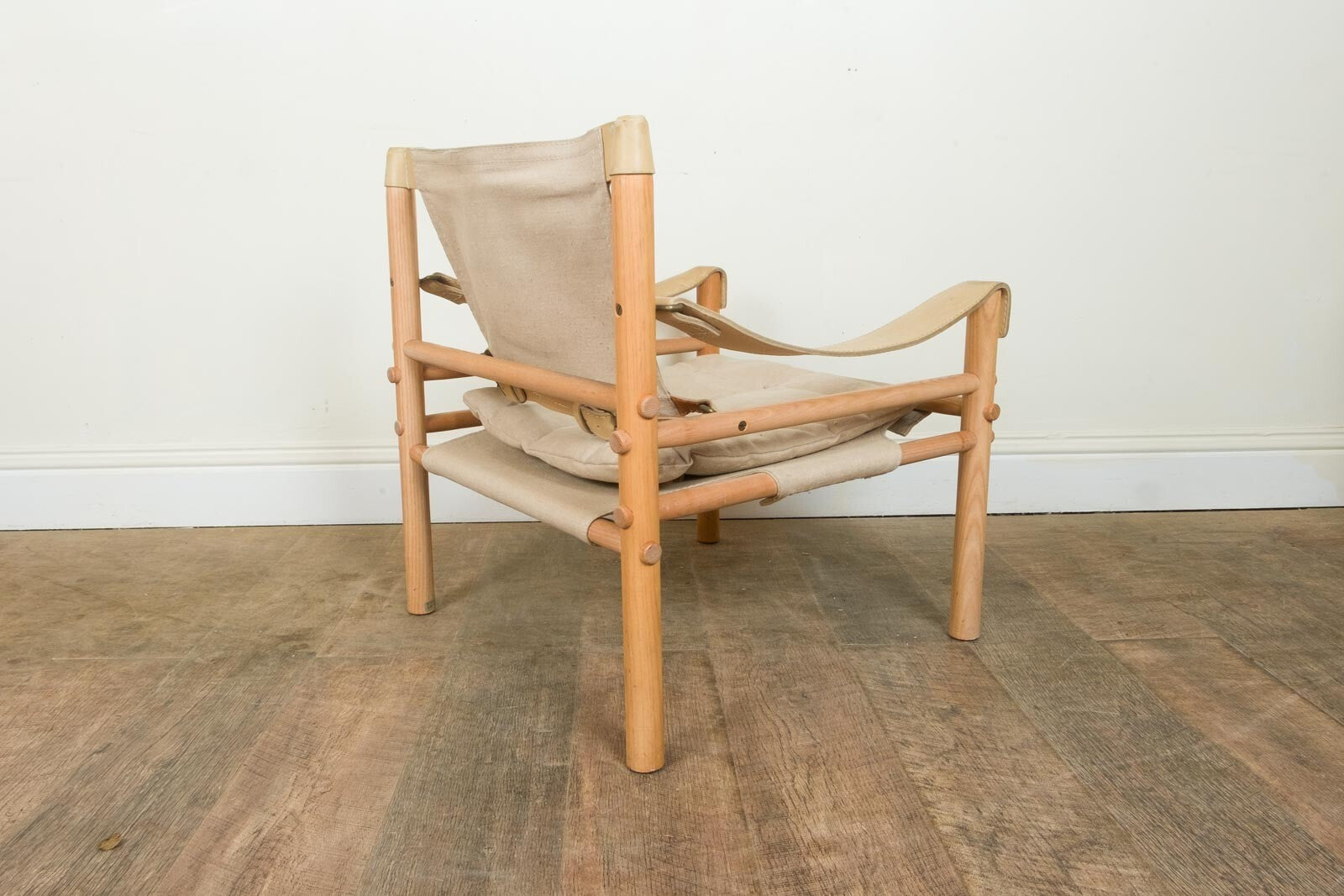 Pair of Vintage Scirocco Safari Chairs by Arne Norrell