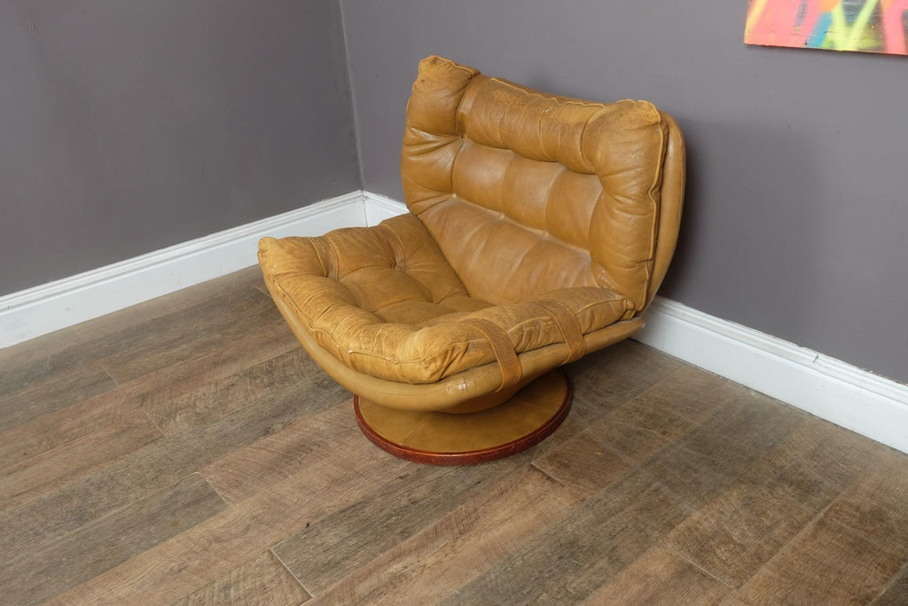 Vintage Retro Mid Century Distressed Leather Swivel Armchair