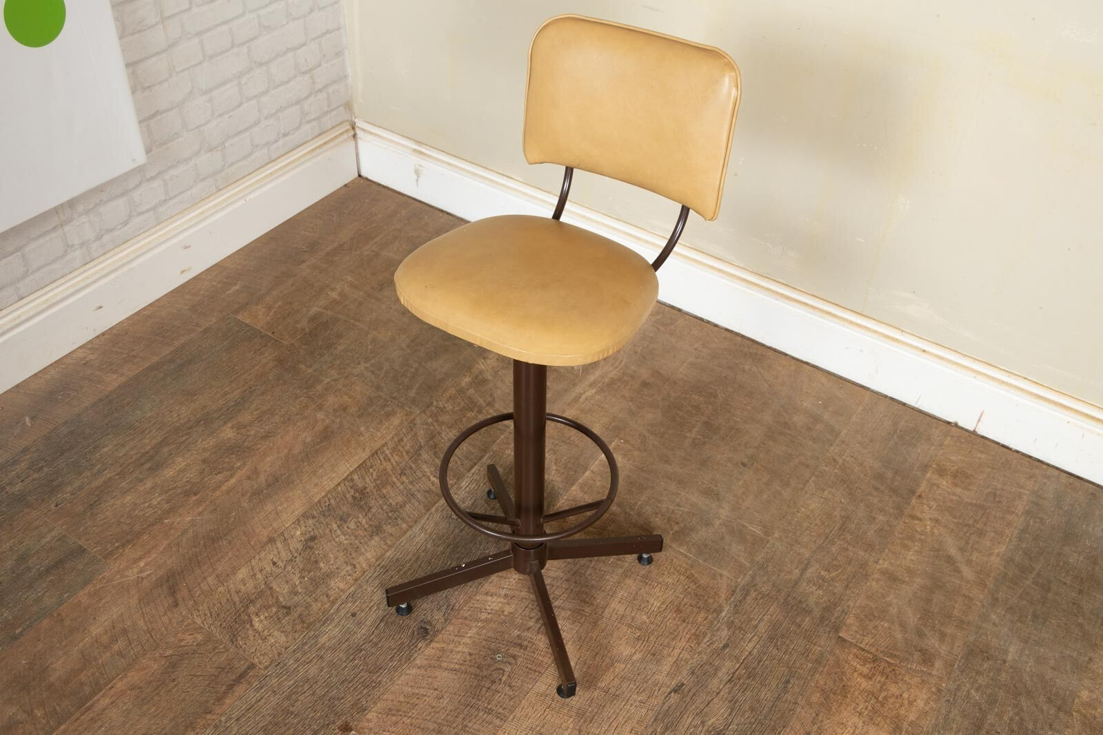 Vintage Retro Machinists Chair