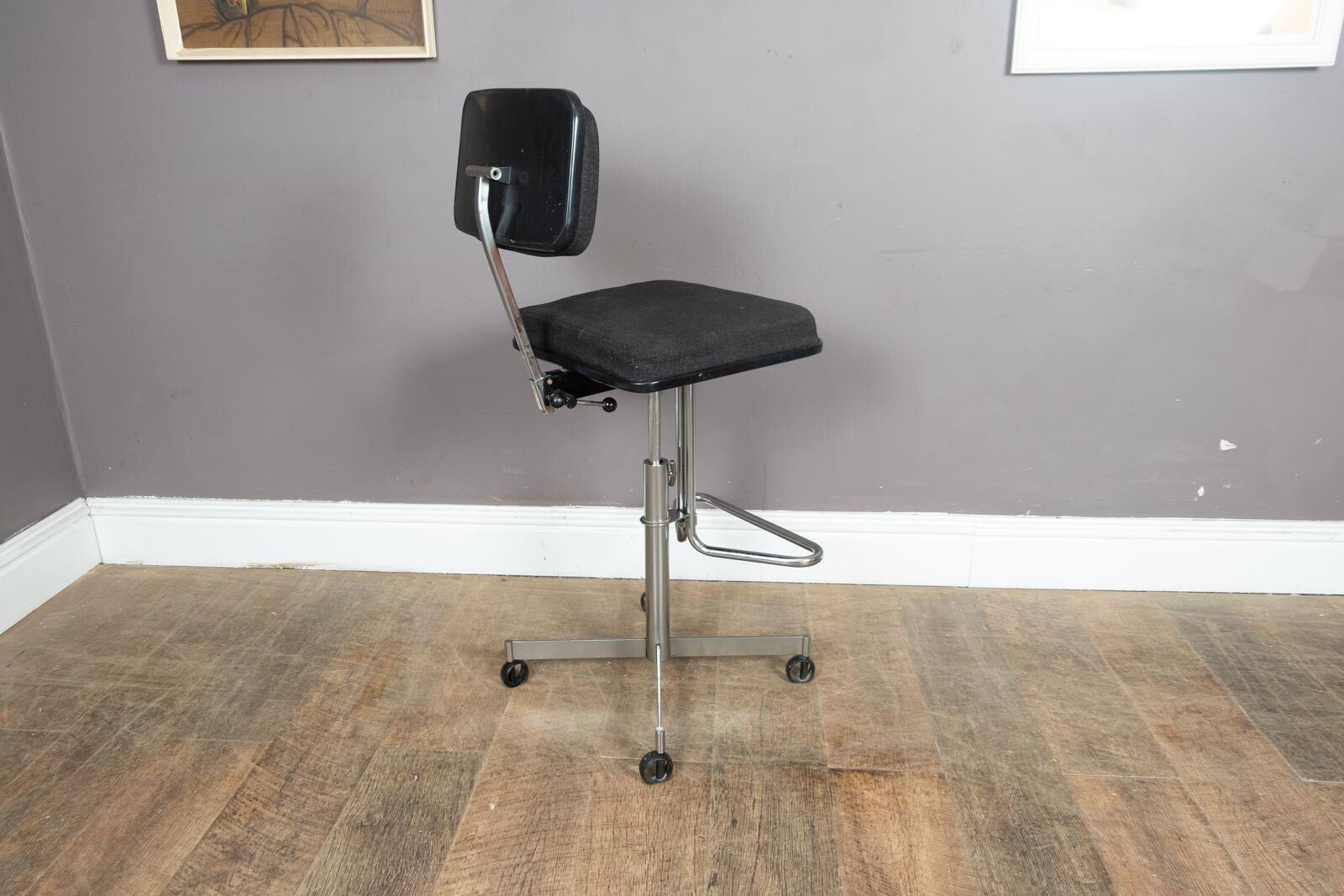 Vintage Swivel Chair by Ryman Conran