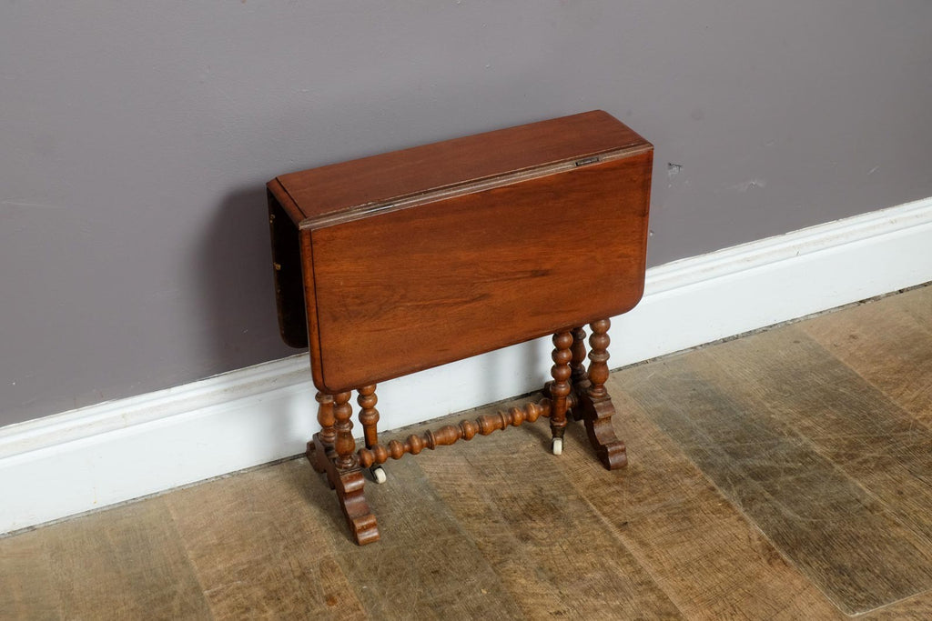 Vintage Small Dark Oak Drop Leaf Side Table with Bobbin Legs