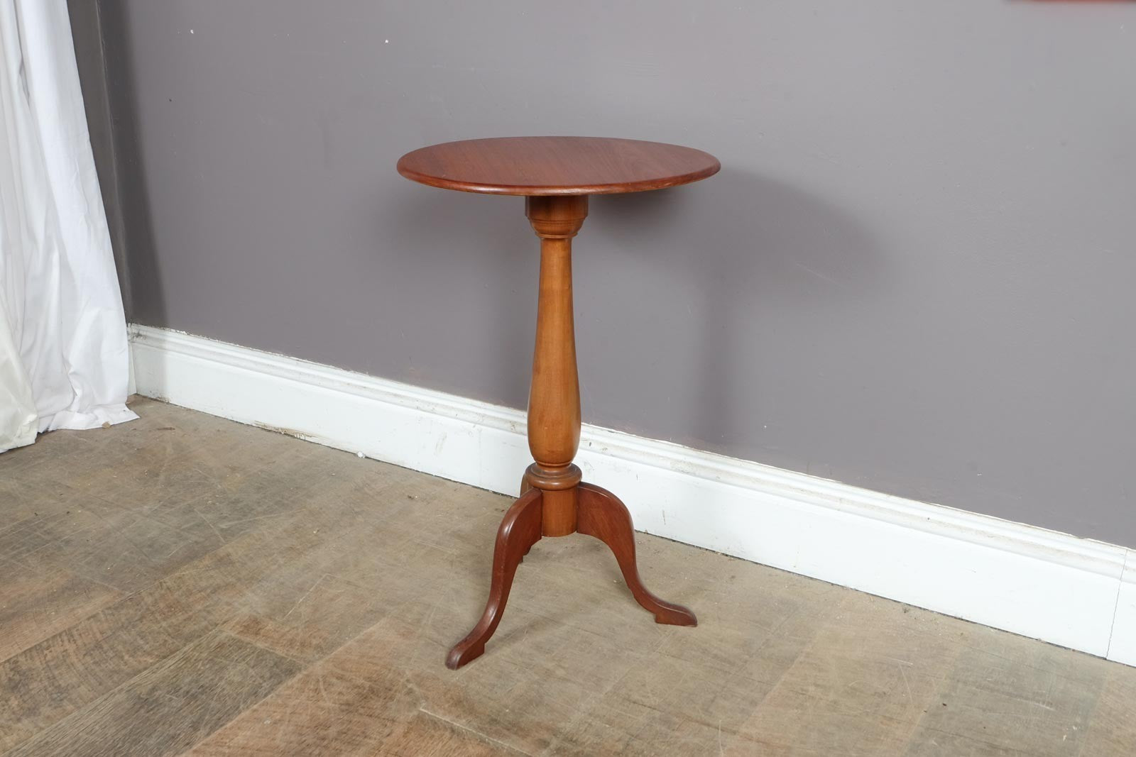 Vintage Retro Antique Mahogany Candlestand Side Table
