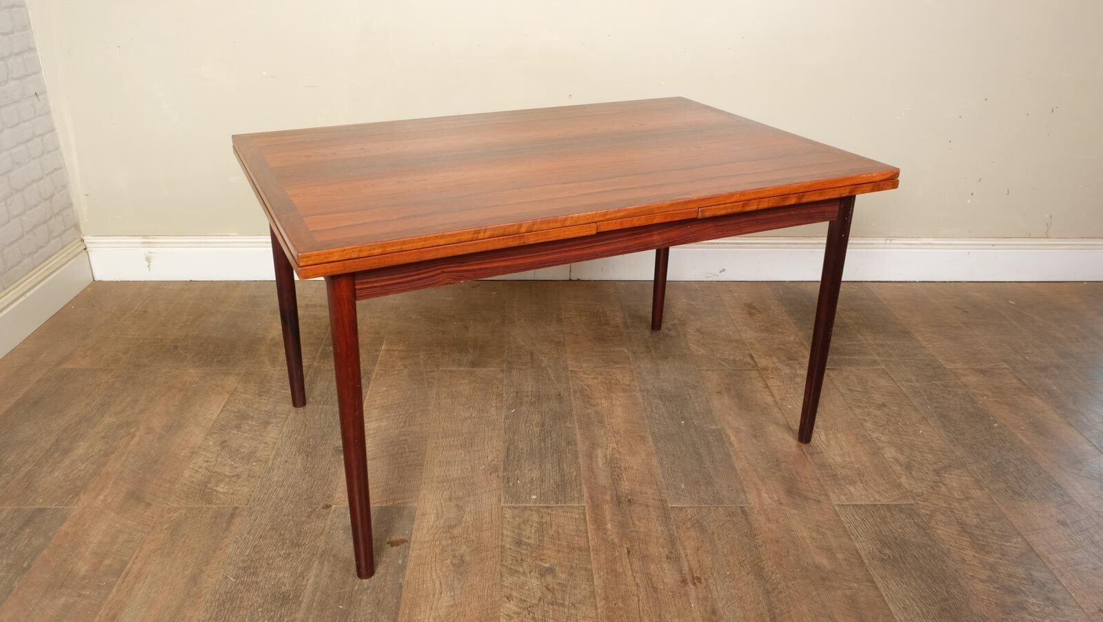 Vintage Retro Danish Mid Century Extending Rosewood Dining Table