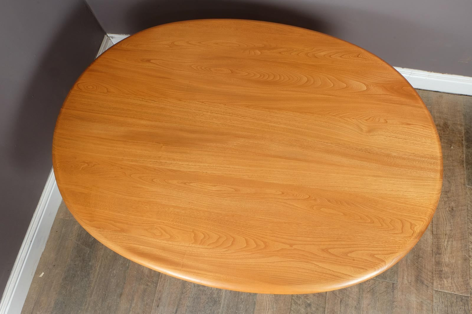 Ercol Light Elm Southwold Oval Dining Table - Model 883