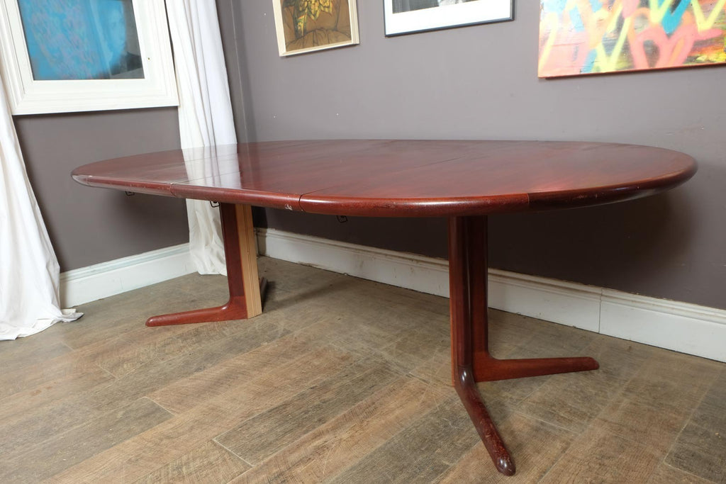 Vintage Retro Danish Rosewood Extending Dining Table