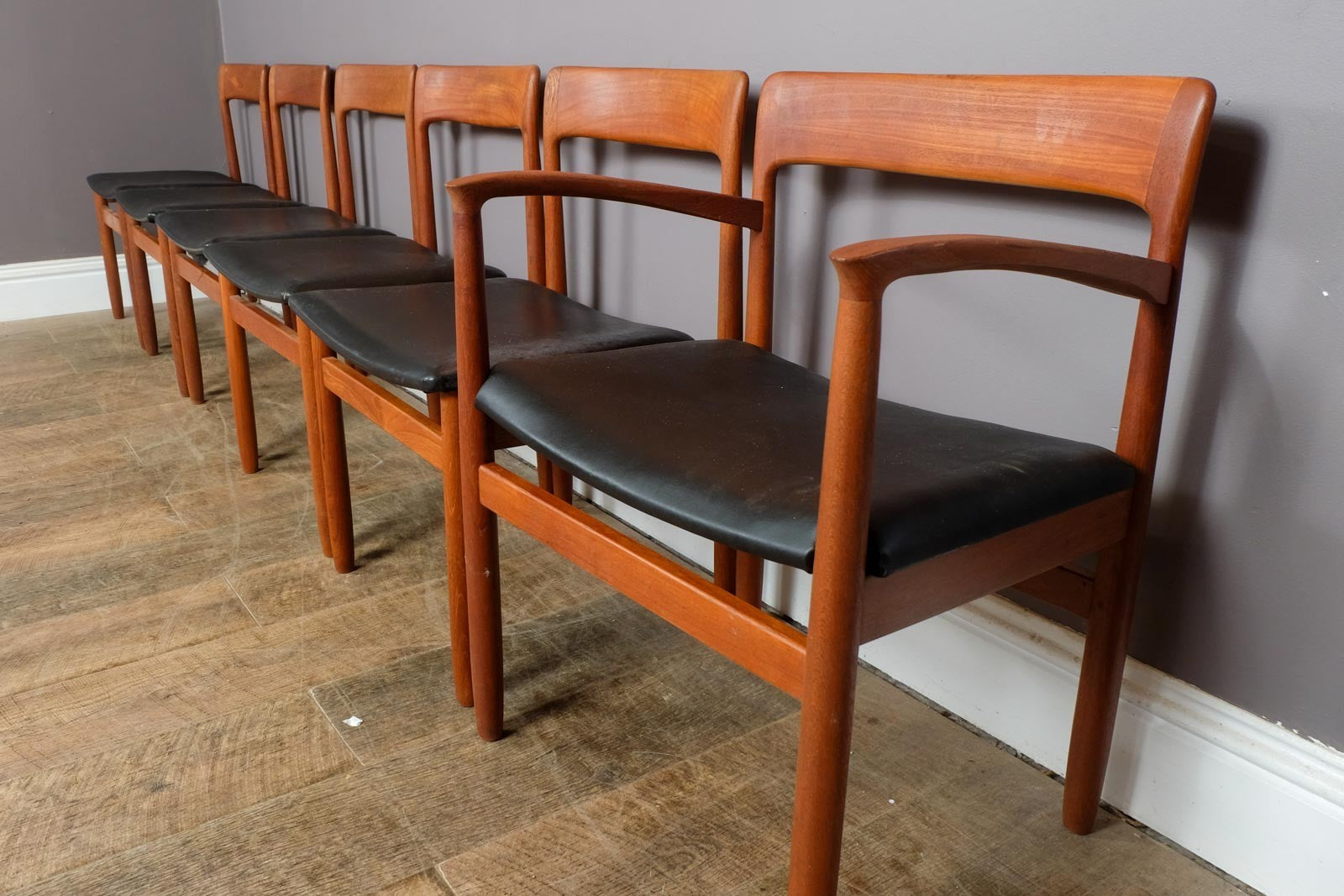 Vintage Retro Mid Century Teak Extending Dining Table and 6 Chairs by Younger