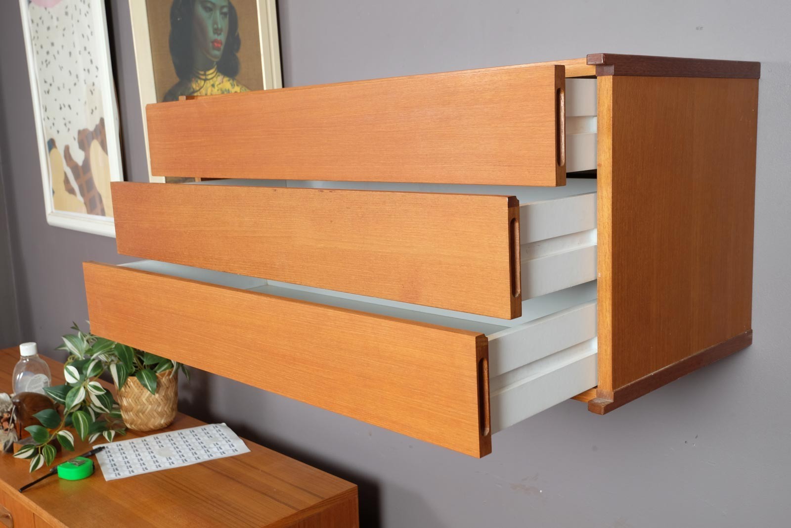 Vintage Retro Floating Teak Drawer Unit by Beaver and Tapley