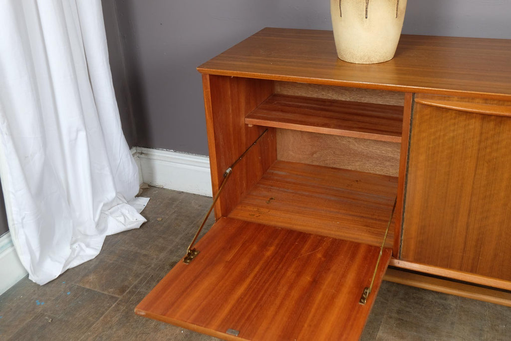Vintage Retro Large Mid Century Teak Sideboard by Morris of Glasgow