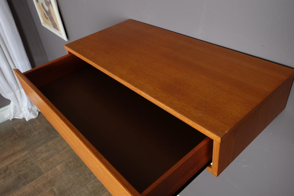 Vintage Retro Beaver and Tapley Floating Single Drawer