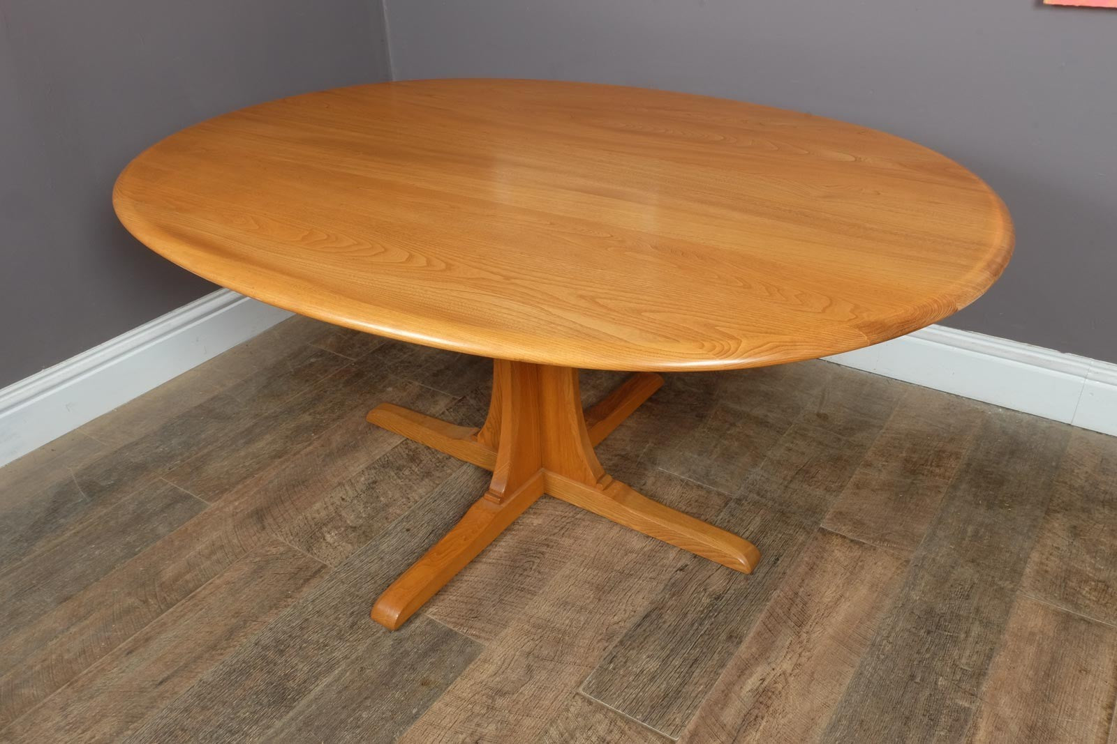 Ercol Light Elm Southwold Oval Dining Table - Model 883