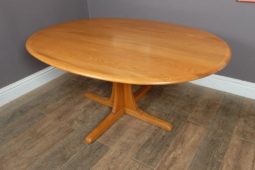 Ercol Light Elm Southwold Oval Dining Table - Model 883