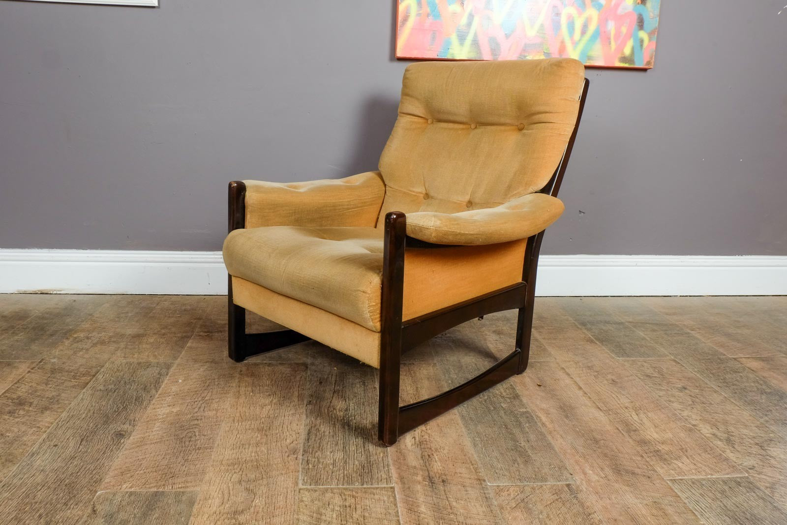 Vintage Retro Mid Century Armchair by Cintique