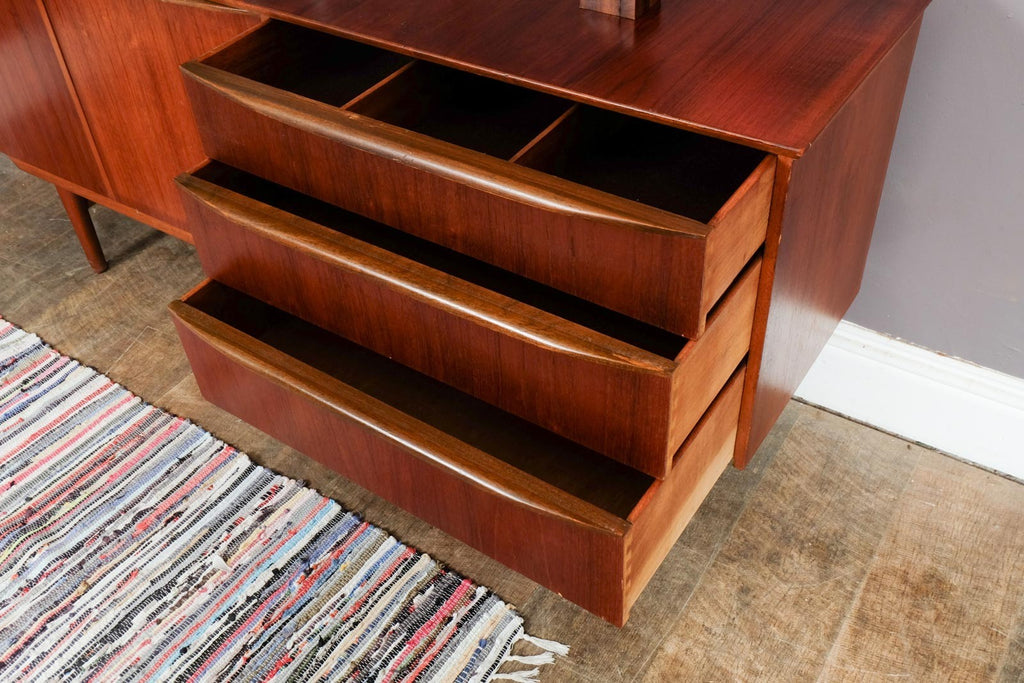 Vintage Retro Mid Century Teak Sideboard by Morris of Glasgow