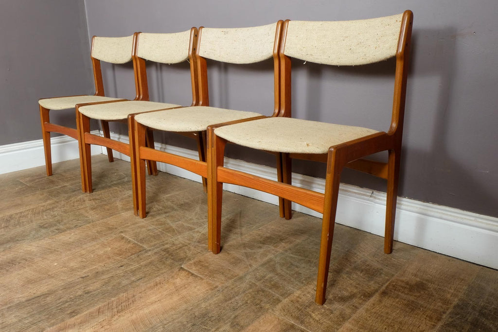 Vintage Retro Small Danish Teak Dining Table and 4 Chairs by AM Mobler