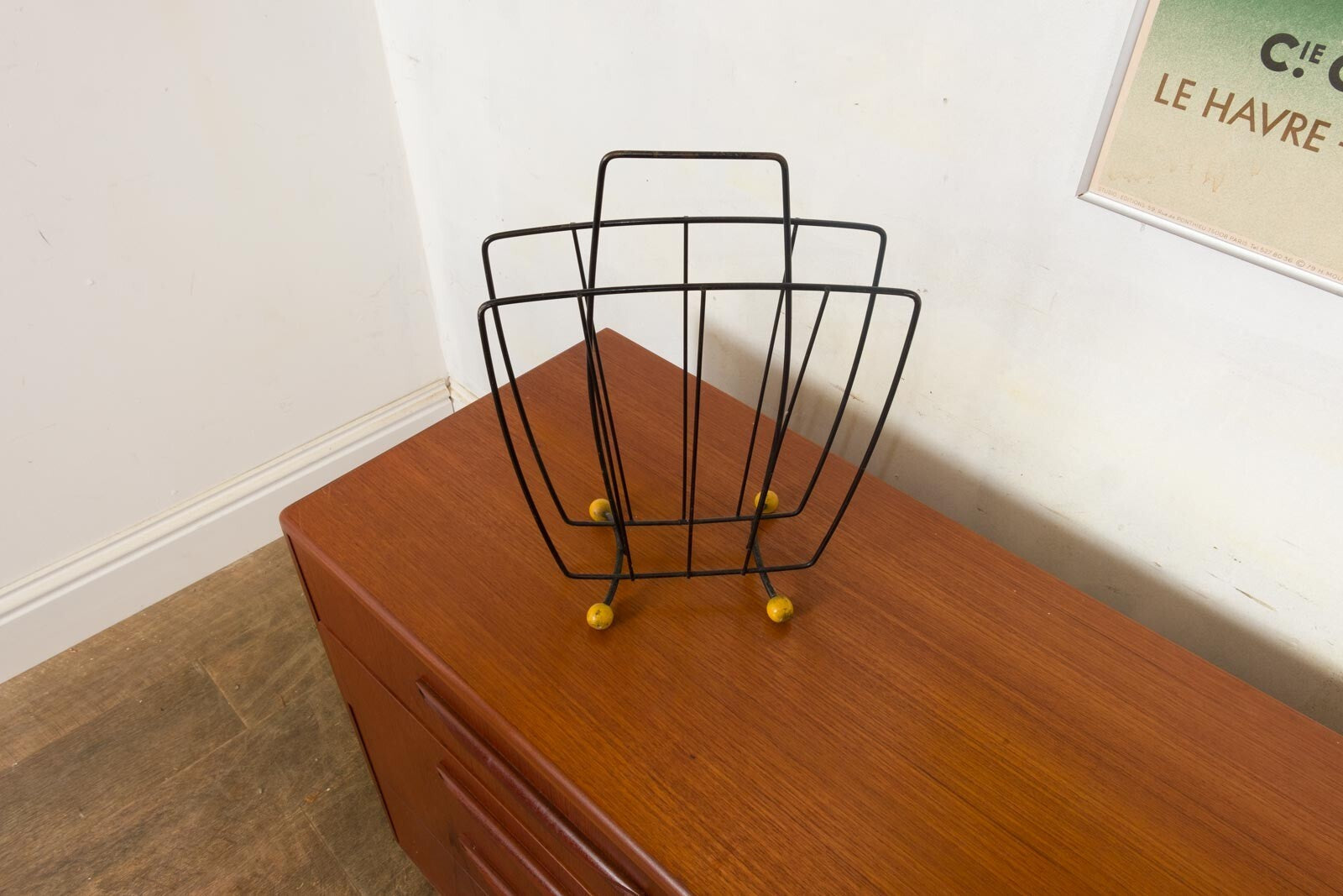 Vintage Retro 1950s-1960s Atomic Sputnik Magazine Rack