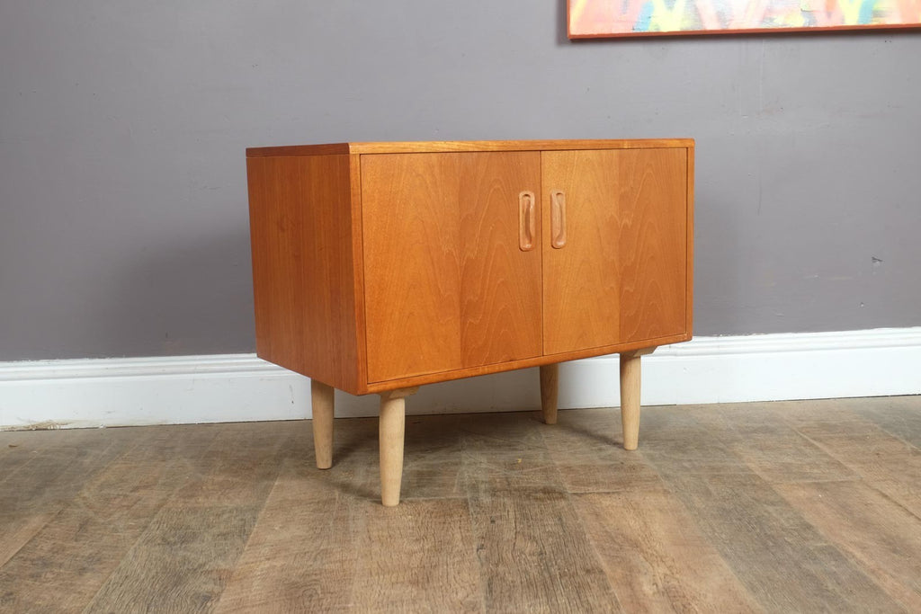 Vintage Retro G Plan Fresco Small Teak Recod Cabinet Cupboard
