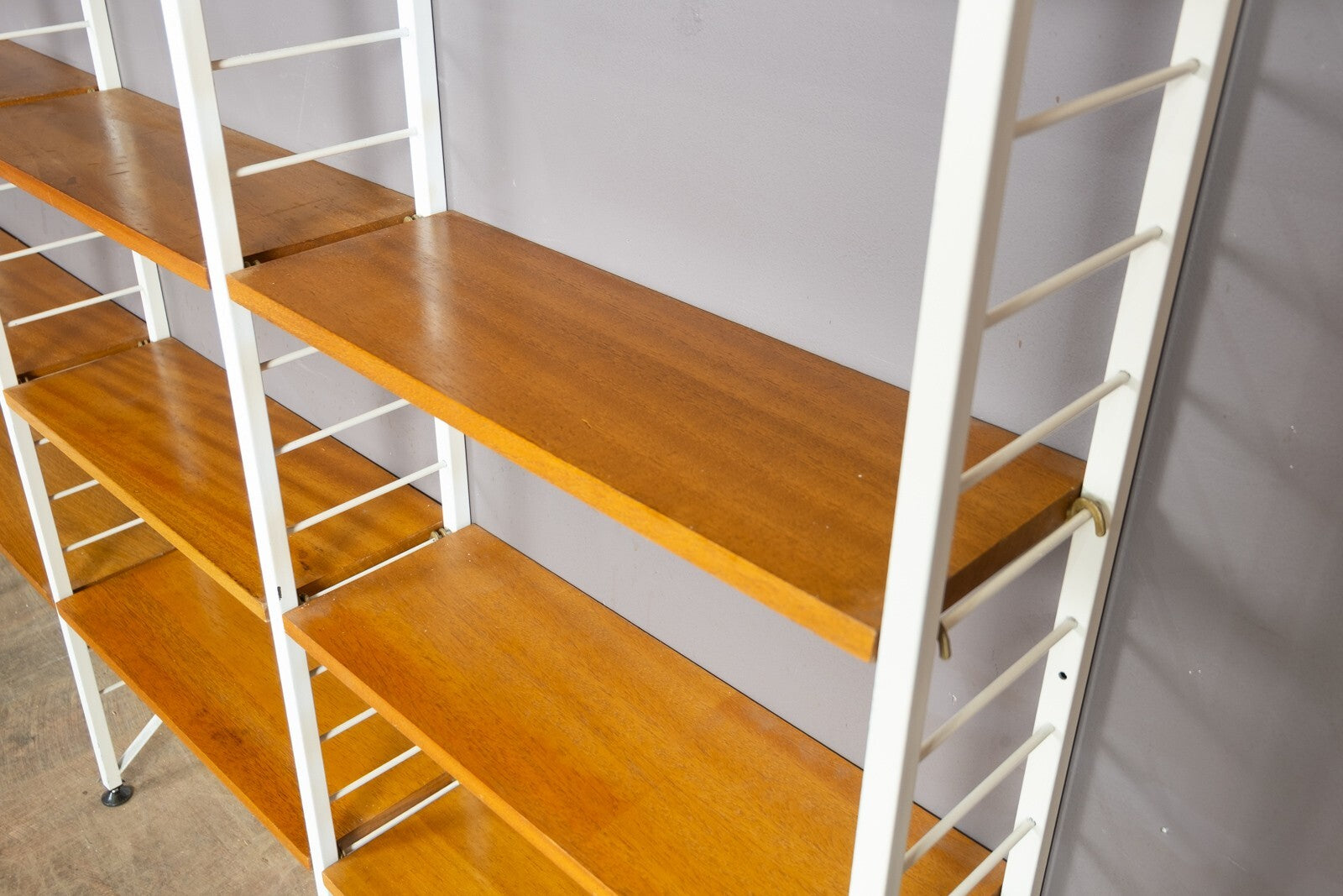 3 Bays of White Staples Teak Ladderax in White