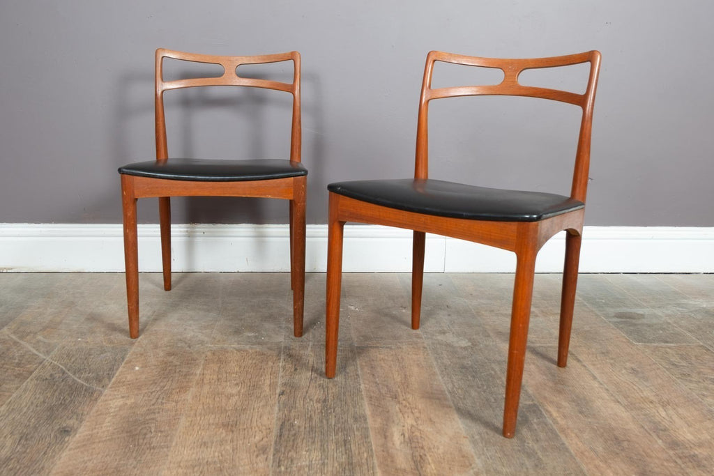 Pair of Teak Model 94 chairs, Johannes Andersen for Christian Linnberg
