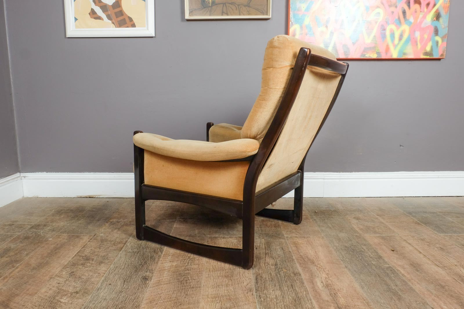 Vintage Retro Mid Century Armchair by Cintique