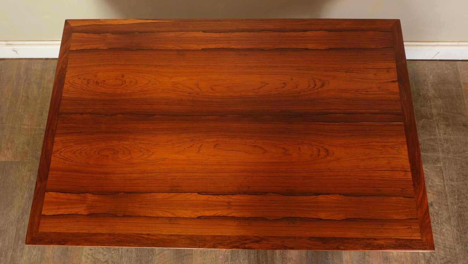 Vintage Retro Danish Mid Century Extending Rosewood Dining Table