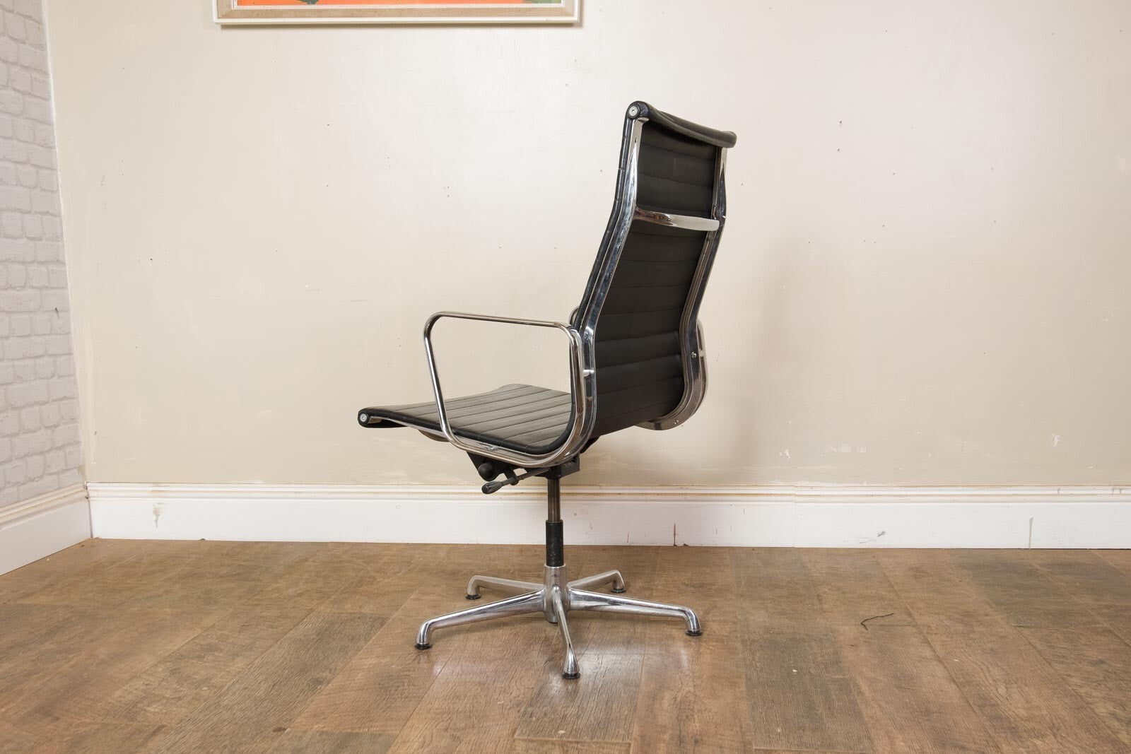 Vintage Retro ICF Black Leather Desk Chair EA119