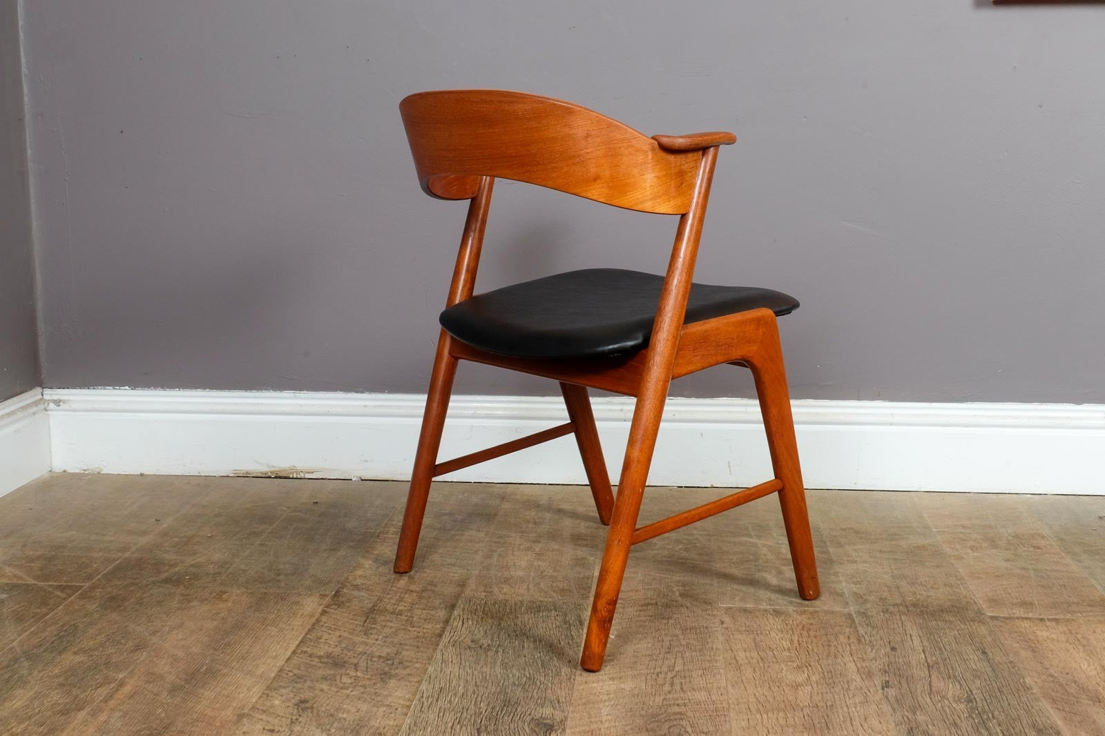 Set of 4 Vintage Danish Model 32 Teak Dining Chairs by Kai Kristiansen