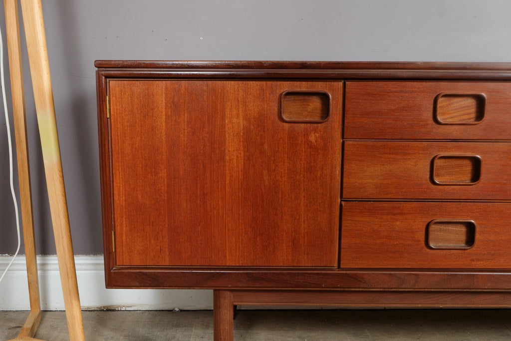 Vintage Retro Large Teak Sideboard by William Lawrence