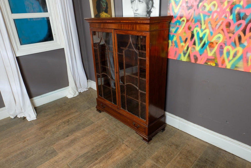 Vintage Retro Antique Mahogany Glazed Display Cabinet