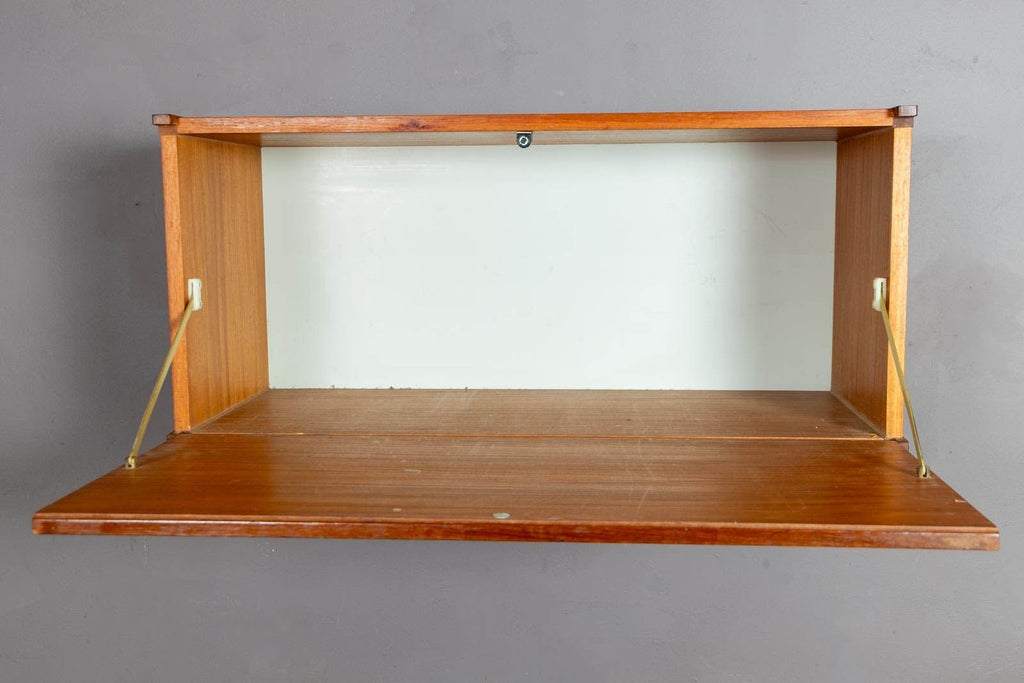 Vintage Retro Flotaing Teak Modular Cabinet by Beaver and Tapley