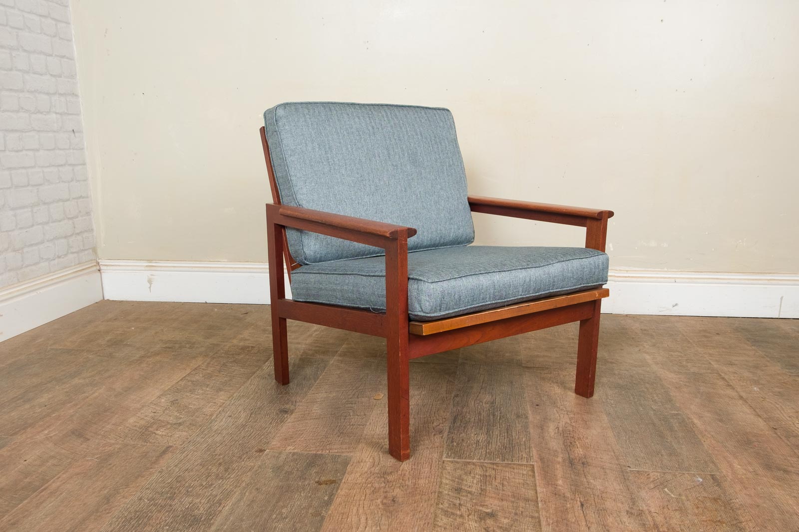 Pair of Danish Teak 'Capella' Lounge Chairs Armchairs by Illum Wikkelso