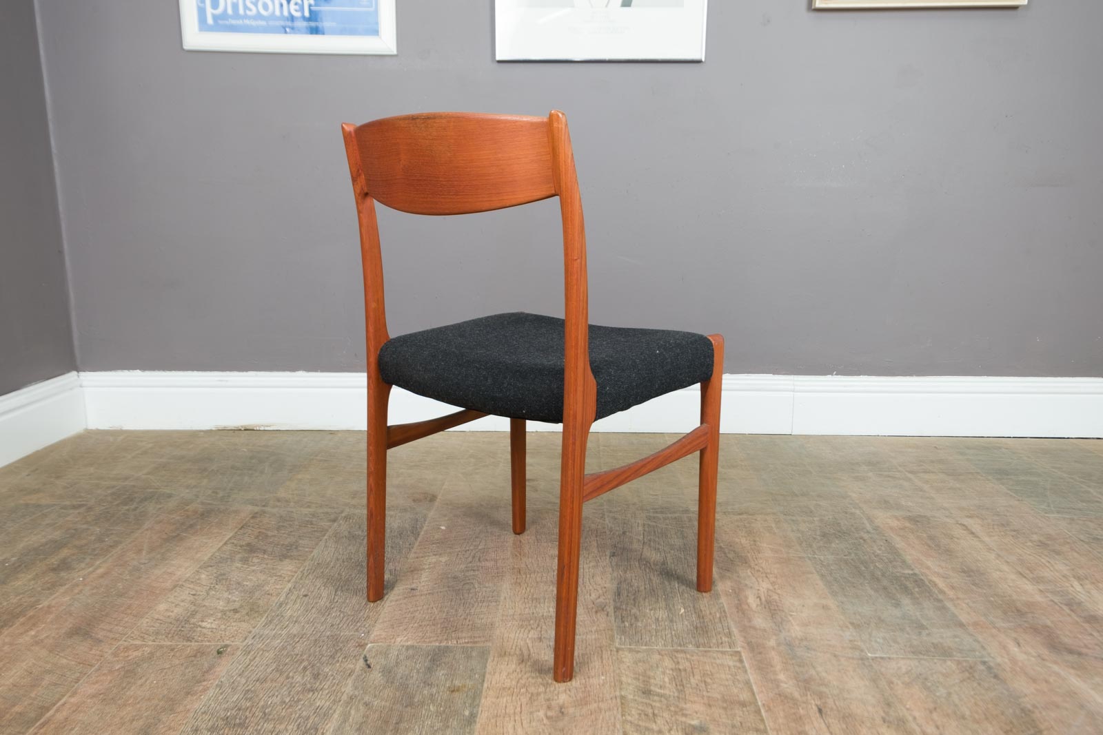 Set of 6 Mid Century Teak Dining Chairs by Glyngore